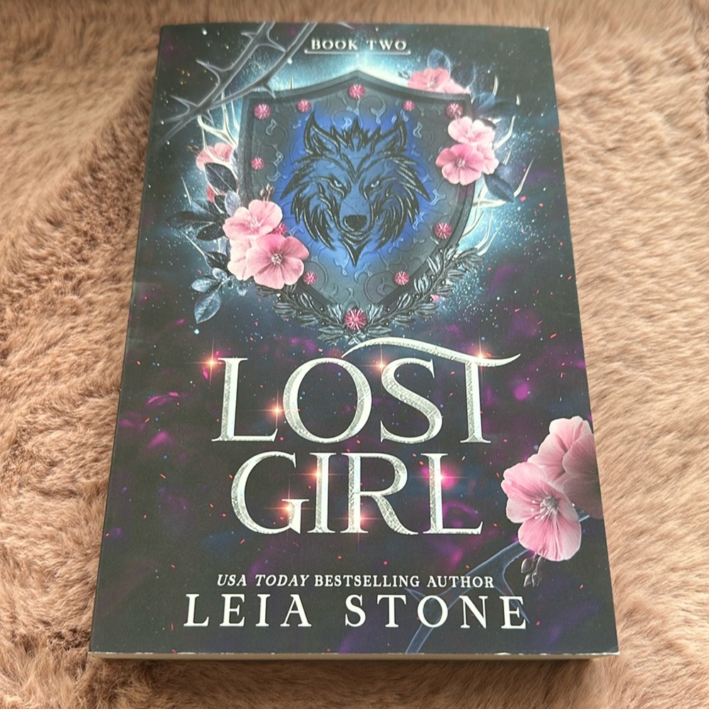 ✨ Alpha Girl by Leia Stone ✨